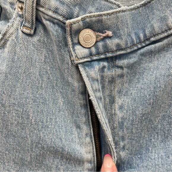 ❌SOLD Abercrombie & Fitch Ultra High Rise 90s Straight Jean Criss-Cross Waist 31 - Picture 9 of 13